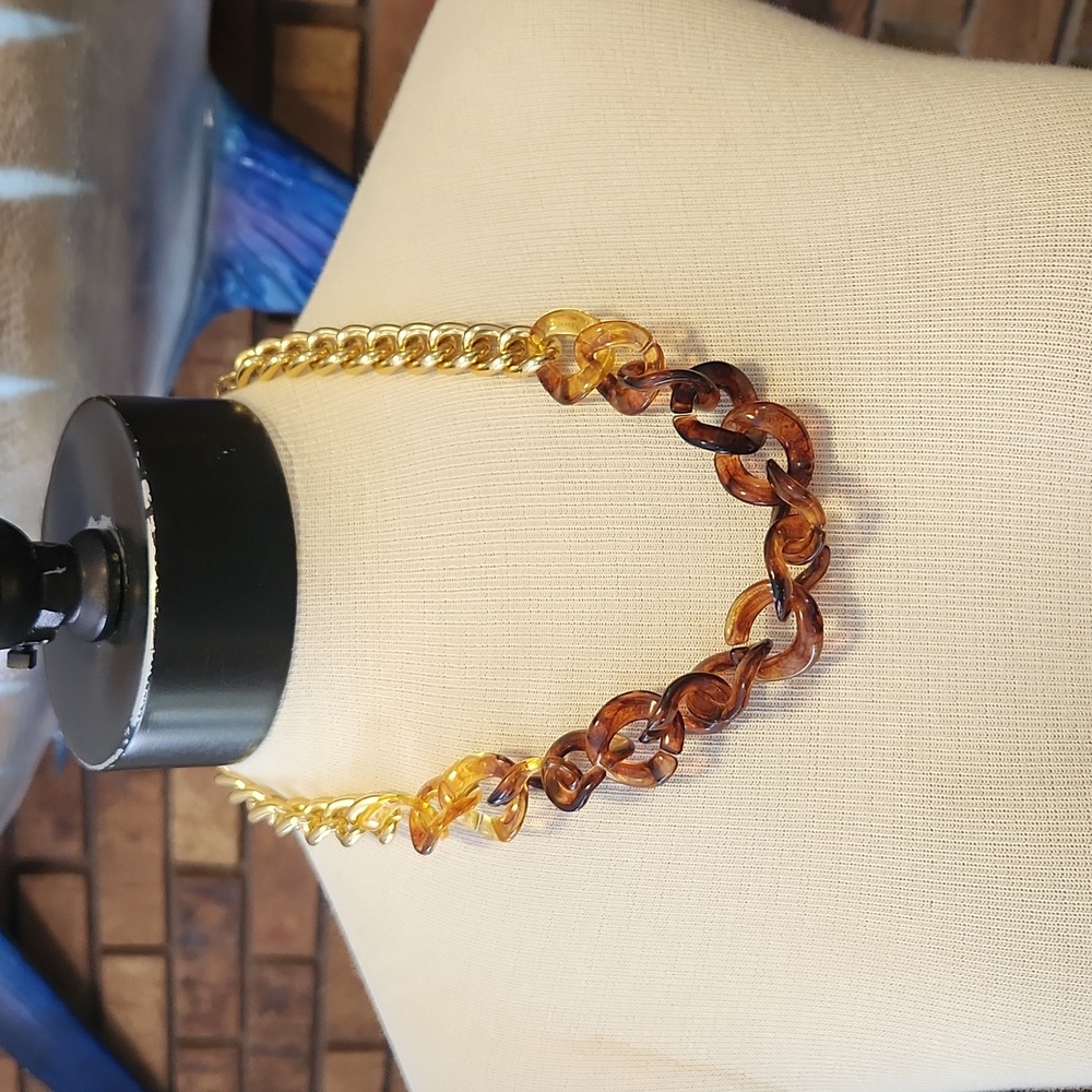 Tortoiseshell Gold Chain Necklace Adjustable Length Chunky - Picture 9 of 10
